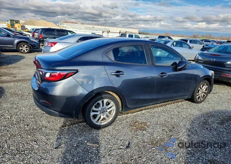 2017 Toyota Yaris Ia z USA, uszkodzony, nr VIN 3MYDLBYV3HY150711